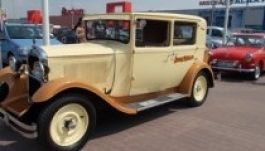 Veterán verdák vonultak Vásárhelyen