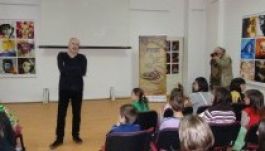 Nagyenyedi humorfeszt: nevetni vagy tükörbe nézni?