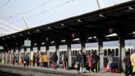 Halmozza a veszteségeket: vakvágányon a CFR