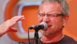 Sipos F. Tamás lépett Cipő cipőjébe Republic együttesben