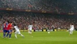 EL-elődöntő: egygólos előny a Fenernél és a Chelseánál