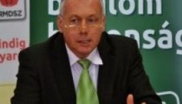 Régiók: Borbély szerint nem szabad megkerülni a parlamentet