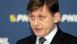 Crin Antonescu: nem bomlik fel a Szociál-Liberális Szövetség