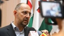 Kelemen Hunor szerint Victor Ponta törvényesen járt el