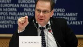 Navracsics: Barroso levele tények nélküli fenyegetőzés