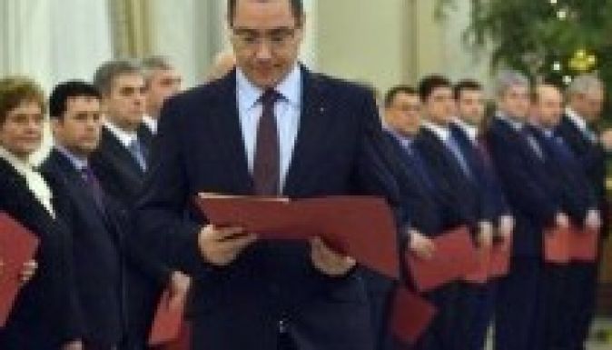 A Ponta-kormány egy éve: mínuszok és pluszok