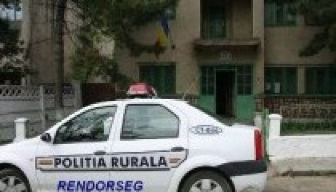 Lekerül a kétnyelvű felirat a tordaszentlászlói rendőrségről?