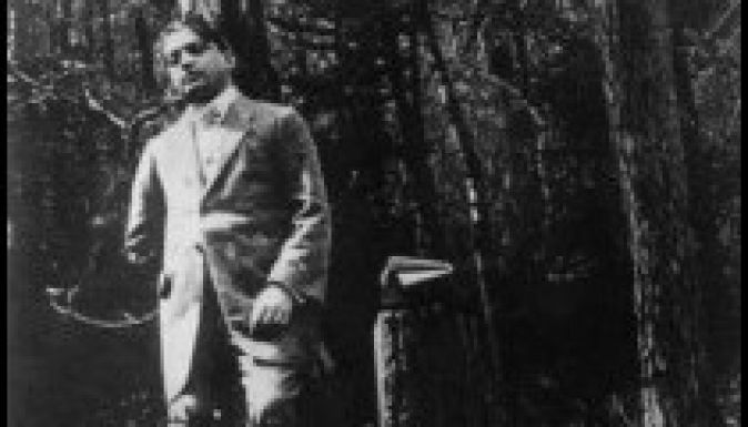 KISEBBSÉGBEN: El-el- vagy „föl-földobott kő”? – behunyatják a szemed