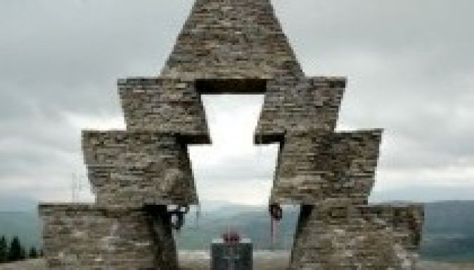 Gajdos: újabb támadás készül a vereckei emlékmű ellen