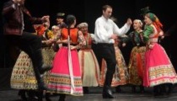 Vándorúton: otthonról haza – táncelőadás Csíkban