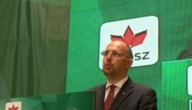 Kelemen Hunor: meg kell küzdenünk a jövőnkért