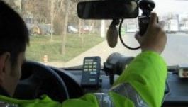 Egymást érik a radarozó rendőrök a romániai utakon