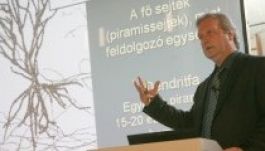 Kreativitásunk gyilkosairól beszélt Freund Tamás agykutató Kolozsváron