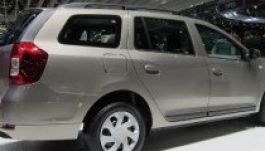 Júliustól árulják az új Logant Romániában (GALÉRIA)