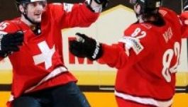 A társházigazda svéd együttes és Svájc vívhatja a döntőt