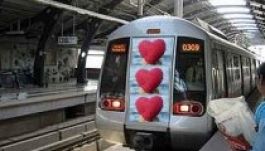 Társkereső vagon a prágai metrókon