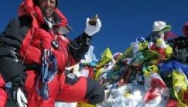 Serpák menthetik meg a bajba jutott magyar hegymászókat