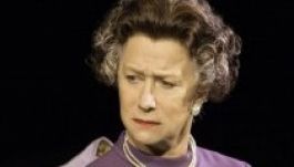 Az angol királynőt Helen Mirren helyettesítette