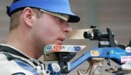 Sidi Péter világcsúcsot lőtt, de csak ezüstérmet nyert