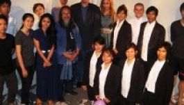 Ismét távol-keleti turnén az Osonó Színházműhely