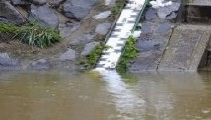 Ponta: ne érjen meglepetésszerűen a Duna áradása!