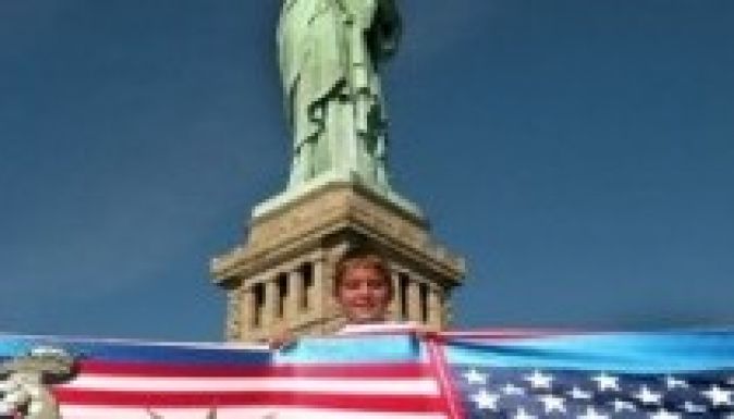 Amerika egy év múlva törölheti a román vízumkötelezettséget