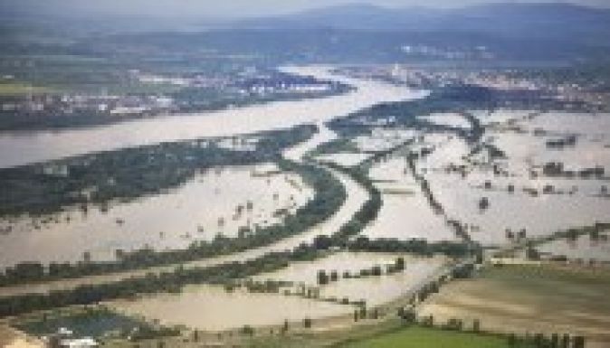 Közeledik Magyarországhoz a dunai árhullám