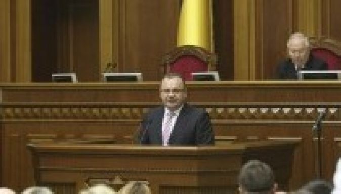 A sztálini terror áldozatainak rehabilitálását sürgette Gajdos István