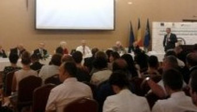 A régiókról vitázott Emil Boc Kolozsváron Liviu Dragneával