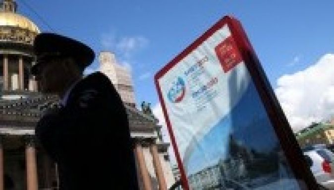 Diplomáciai incidenssel kezdődik Angela Merkel oroszországi látogatása