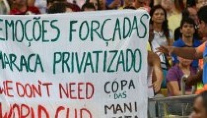 Elveszik a braziloktól a 2014-es foci-vb rendezési jogát?