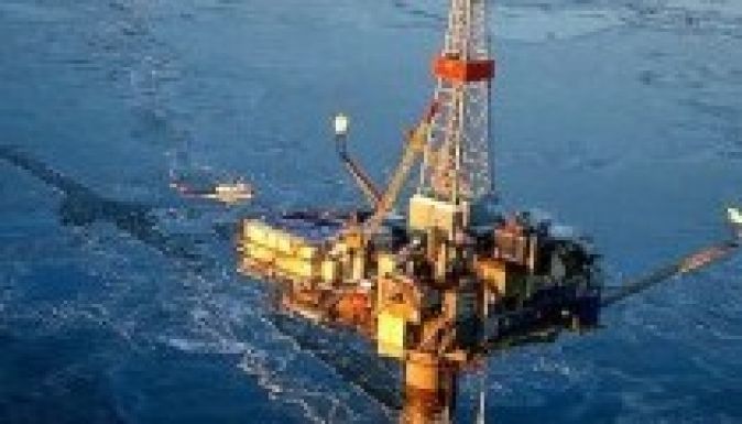 Egymilliárd dollárt fektet be az OMV és az Exxon egy román olajmezőbe