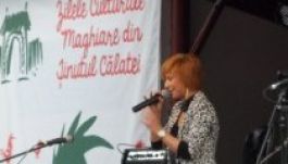 Szomszédjainak énekelt a szerelmes Antal Timi