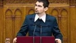 Kövér László újabb 70 ezer forinttól szabadítaná meg Novák Elődöt