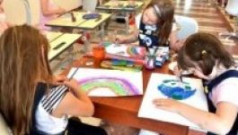 Félezerrel több gyermek kezdi magyarul az iskolát