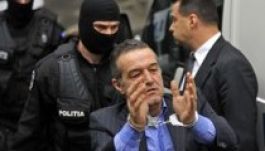 Felmérés: a lakosság fele szerint Becali ártatlanul került börtönbe