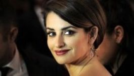 Érkezik minden idők legidősebb Bond-lánya?