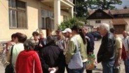 Újra utcára vonultak a kenyérgyári dolgozók Sepsiszentgyörgyön