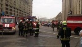 Pánik a moszkvai metróban, ezreket menekítettek ki
