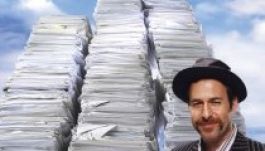 Az internet kinyomtatására készül egy művész