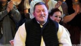 Debrecenben vastapssal búcsúztak Vidnyánszky Attilától