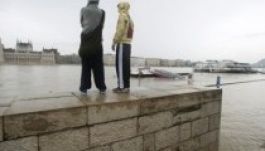 Árvíz: tömeges kitelepítések lehetnek Budapesten