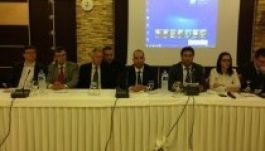 A nyugat-trákiai török kisebbséggel tárgyalt Borbély László