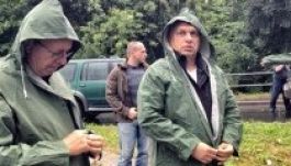 Orbán Viktor: veszélyben a gátak a szél miatt