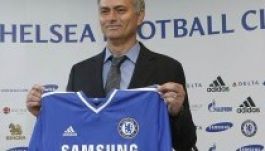 Boldogan tért vissza a Chelsea-hez a különleges Mourinho