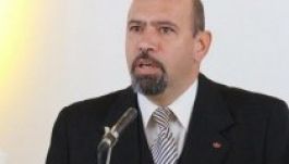 Interpelláció-sorozatot kezdett Markó Attila a nyelvi jogokért