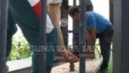 Hétéves holttestet ástak ki Iași-ban a kincstolvajok