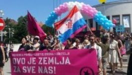 Tízezren tüntettek Zágrábban a melegházasságért