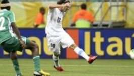 A spanyolok tízet rúgtak Tahitinek, az Uruk megverték a Szupersasokat