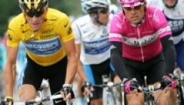 Jan Ullrich is elismerte, hogy Armstronghoz hasonlóan doppingolt
